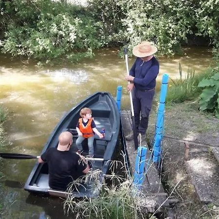 Logis De Lange Les Ecureuils Lejlighed Saint-Hilaire-la-Palud