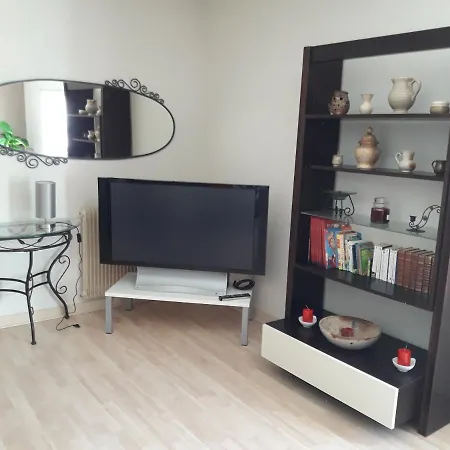 Apartment Logis De Lange Les Ecureuils Saint-Hilaire-la-Palud