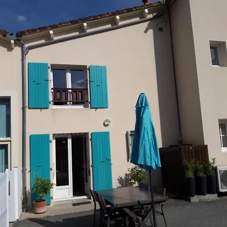 Logis De Lange Les Ecureuils Saint-Hilaire-la-Palud