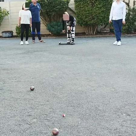 Logis De Lange Les Ecureuils * Saint-Hilaire-la-Palud