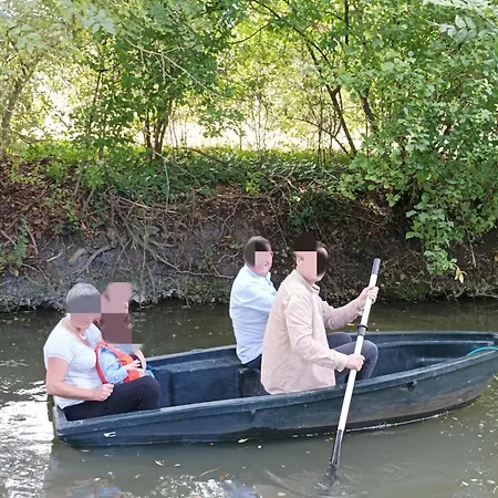 Logis De Lange Les Ecureuils Apartamento Saint-Hilaire-la-Palud