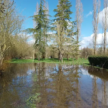 Logis De Lange Les Ecureuils Apartmán *