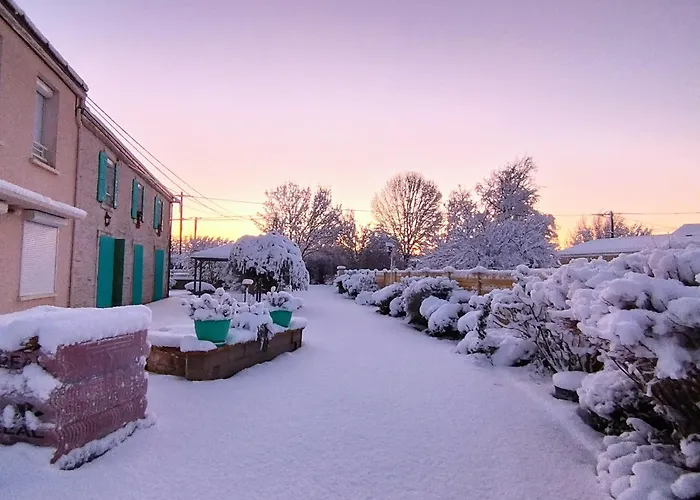 Apartamento Logis De Lange Les Ecureuils Saint-Hilaire-la-Palud